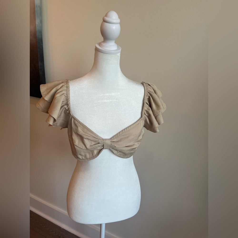 Pretty Little Thing Crop Top